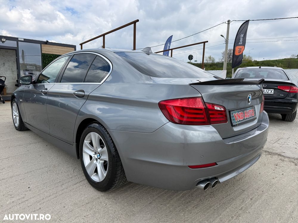 BMW Seria 5 520d - 3