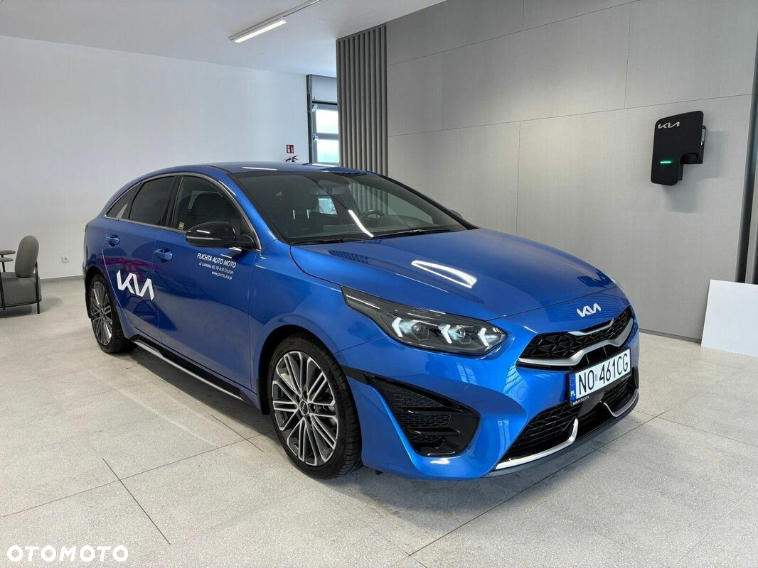 Kia ProCeed - 2