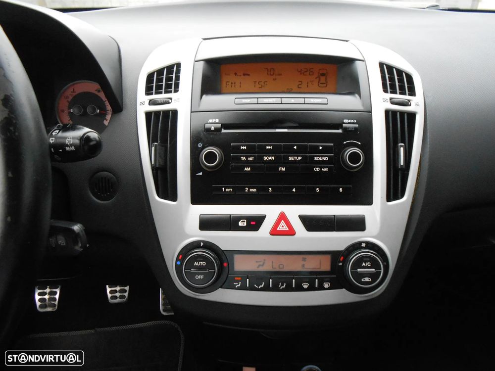 Kia Ceed S Coupé 1.6 CRDi EX - 16