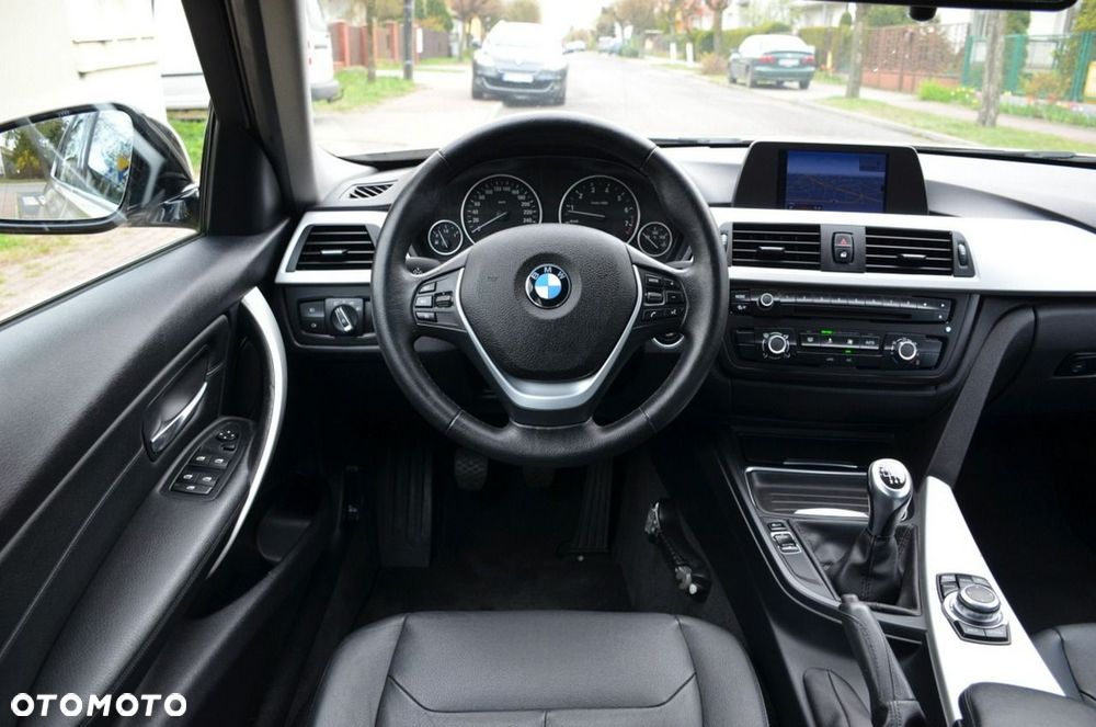 BMW Seria 3 - 27