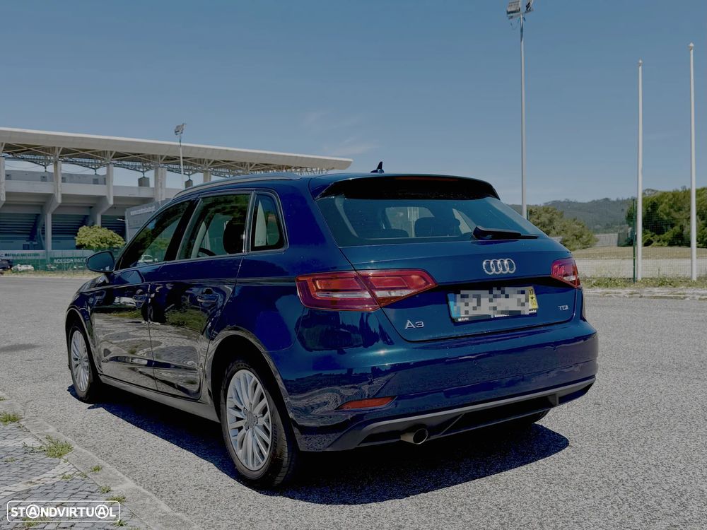 Audi A3 Sportback 1.6 TDI - 3