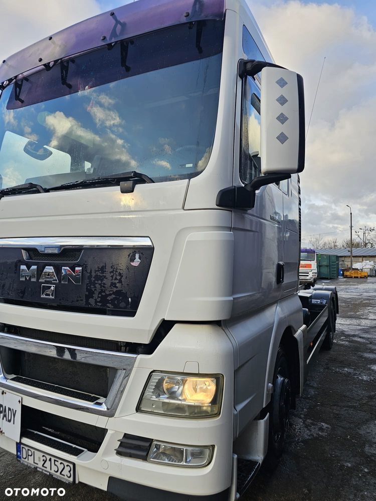 MAN TGX - 8