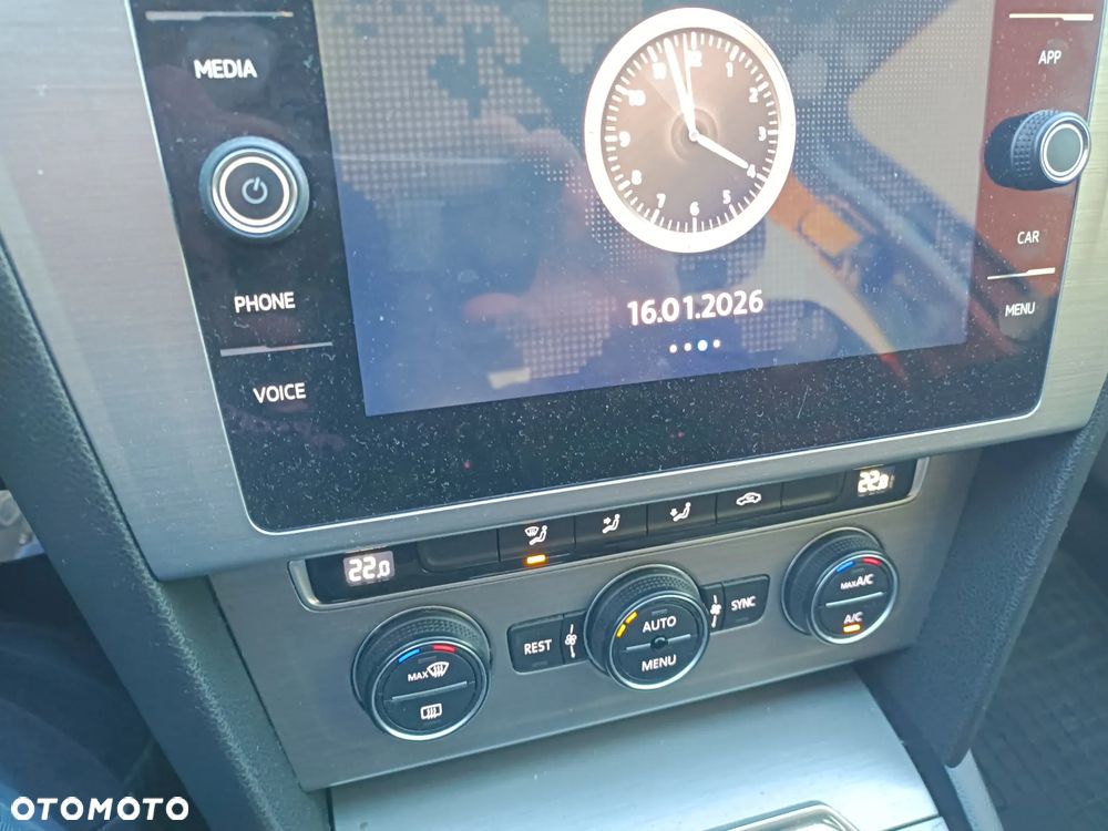 Volkswagen Passat 1.6 TDI BMT Comfortline - 14