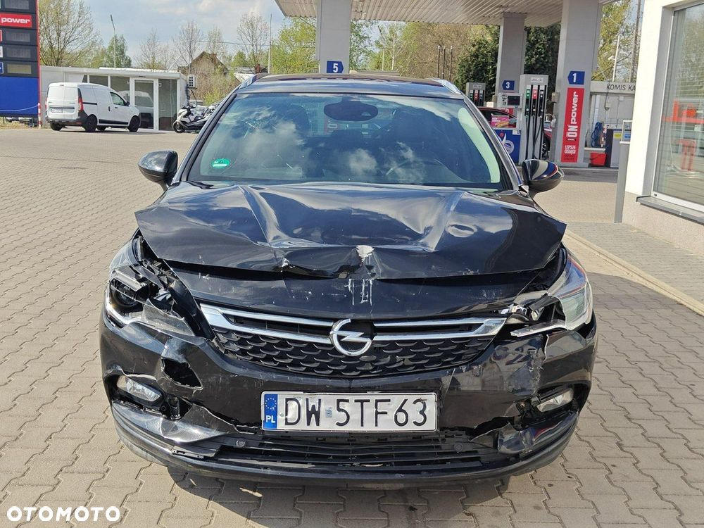 Opel Astra - 2