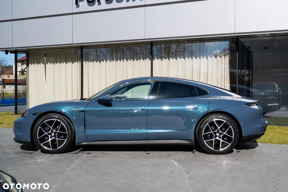 Porsche Taycan 105kWh 4 Performance Plus - 3