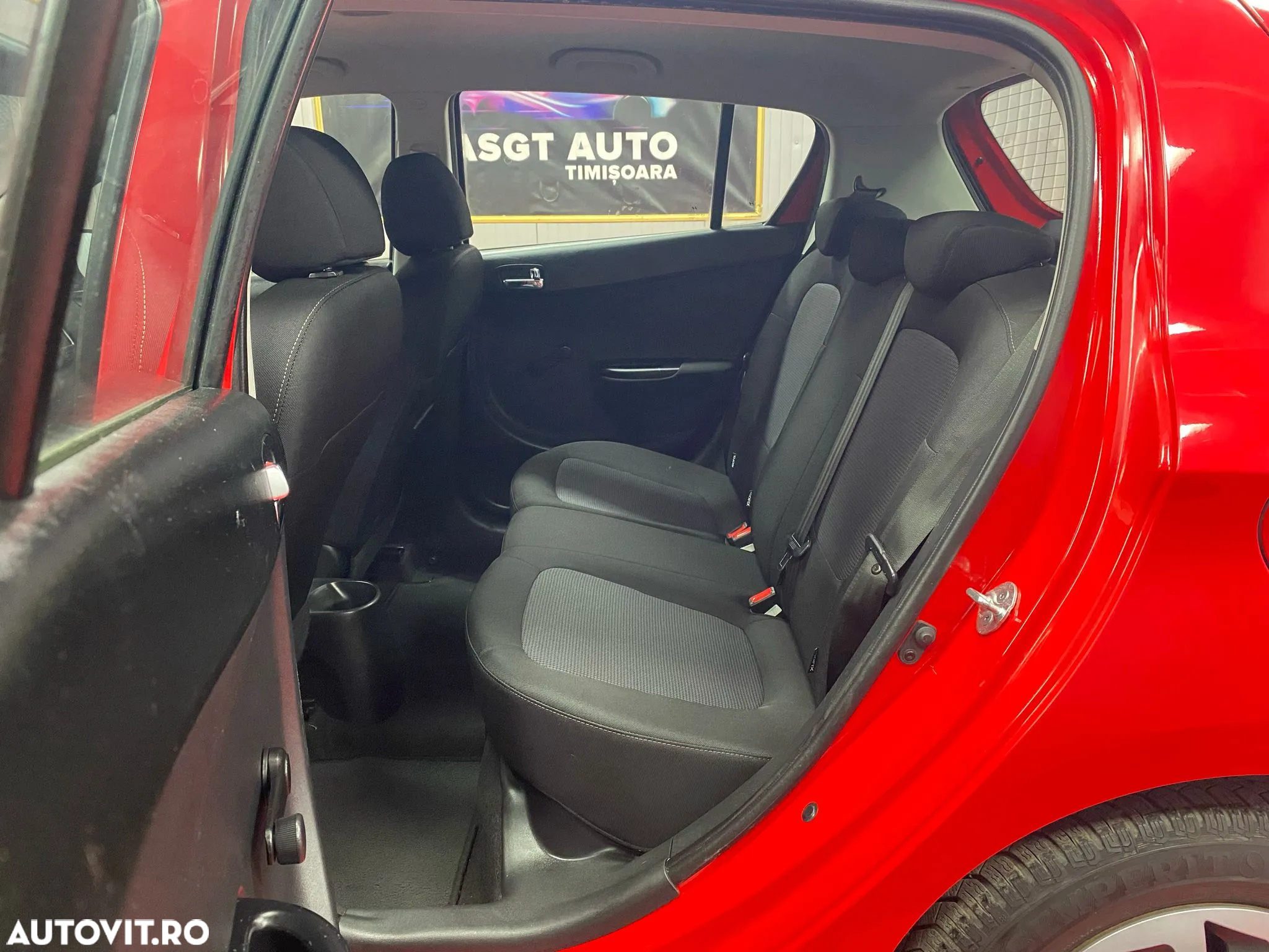 Hyundai i20 - 14