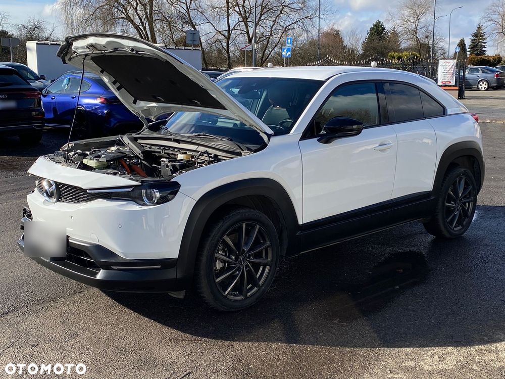 Mazda MX-30 e-SKYACTIV - 4