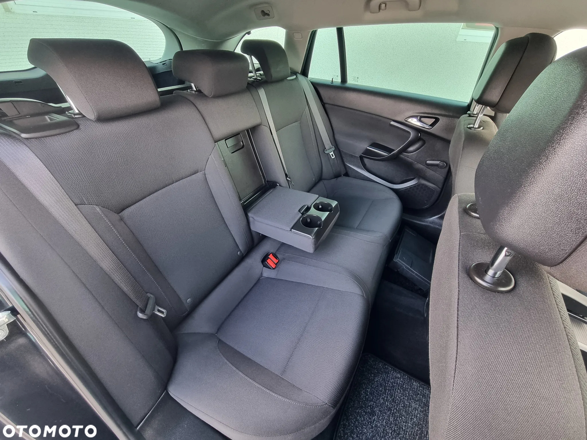 Opel Insignia 1.4 T Cosmo S&S - 13