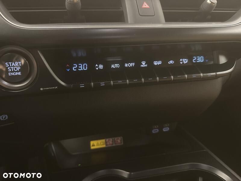 Lexus UX 200 GPF Business 2WD - 16