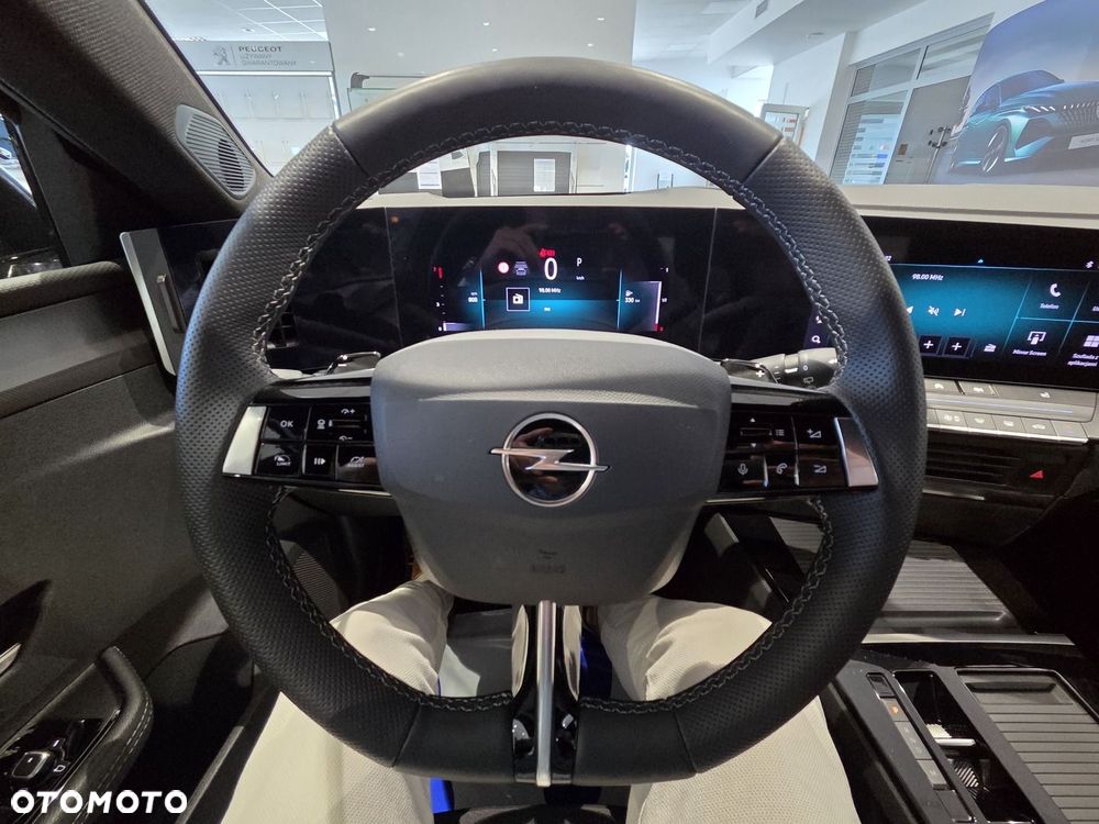 Opel Astra 1.2 T GS S&S - 16