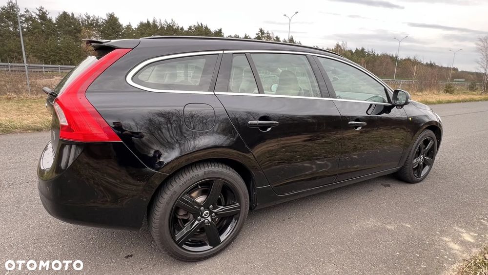 Volvo V60 DRIVe Summum - 6