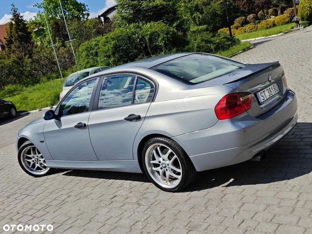 BMW Seria 3 - 1