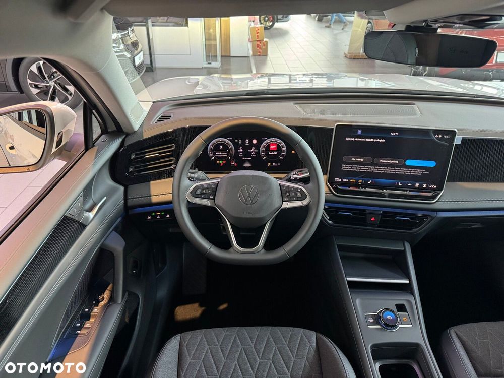 Volkswagen Tiguan - 15