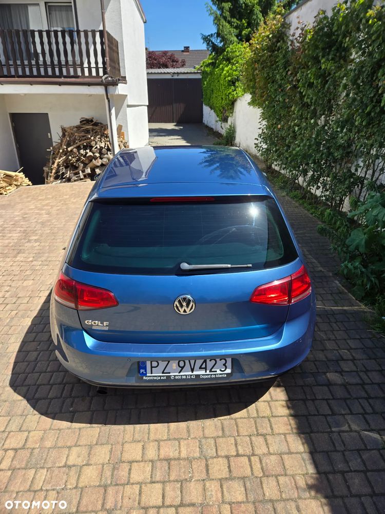 Volkswagen Golf 1.2 TSI BlueMotion Technology Cup - 11