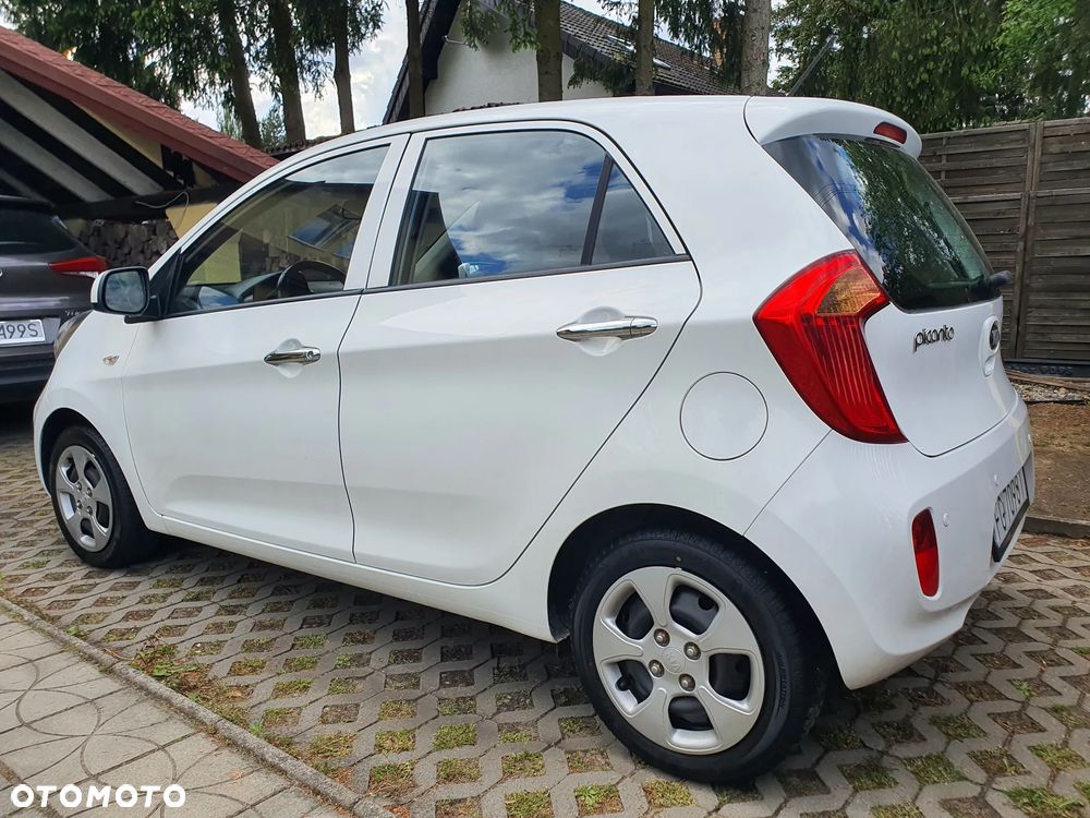 Kia Picanto - 8