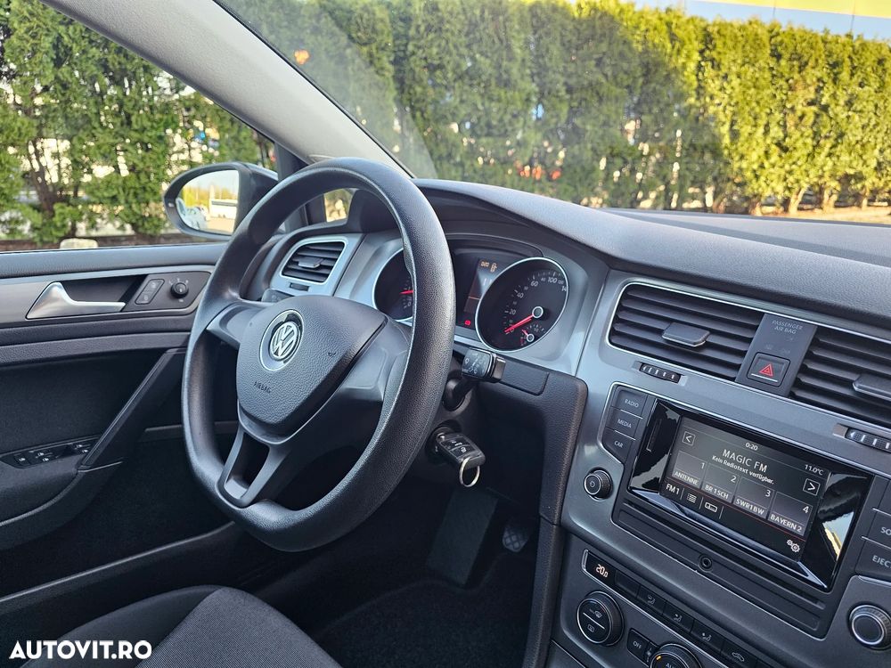 Volkswagen Golf 1.2 TSI Comfortline - 11