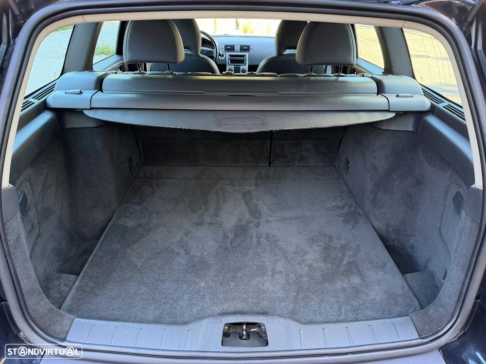 Volvo V50 1.6D - 16