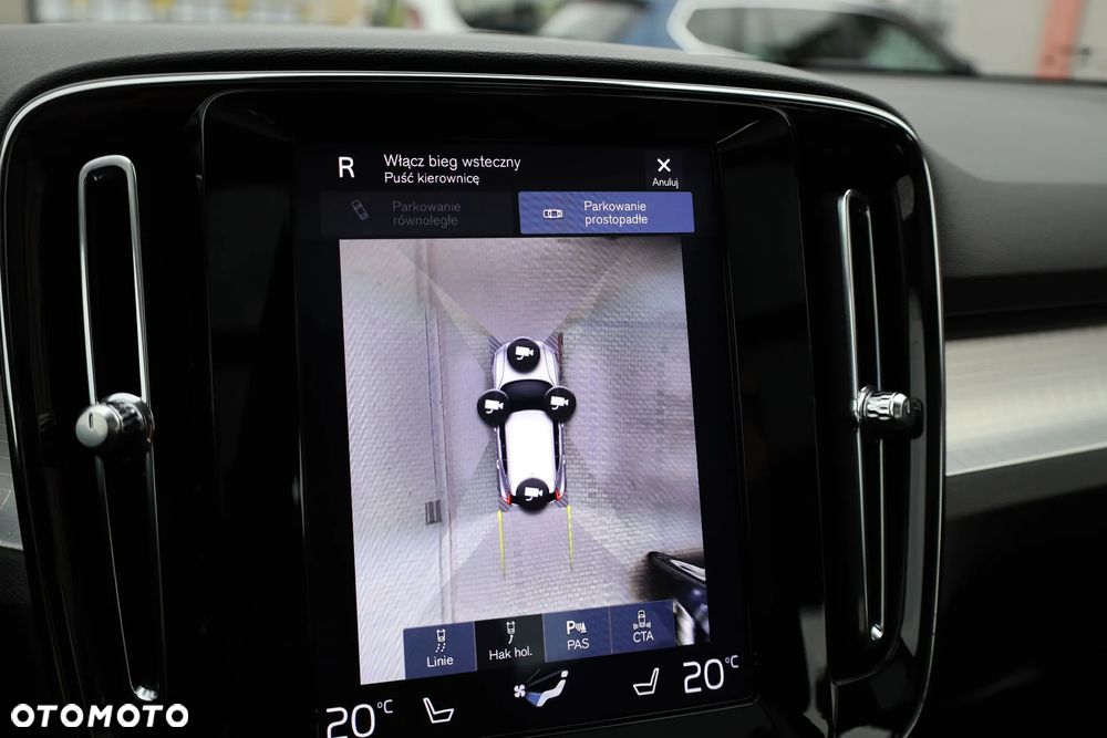 Volvo XC 40 D4 AWD Geartronic R-Design - 12