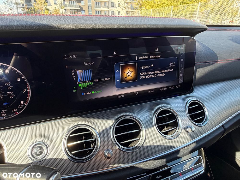Mercedes-Benz Klasa E AMG 53 4-Matic+ - 23