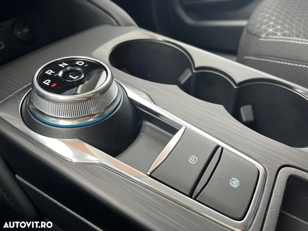 Ford Kuga 2.5 Duratec FWD PHEV Titanium - 13