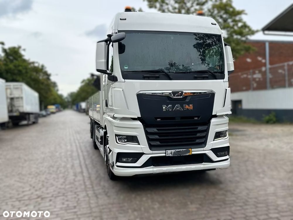 MAN TGX 26.470 6x2 z HDS – 470 KM | Euro 6 | 2021 | Oś skrętna | Zdalnie sterowany żuraw - 5