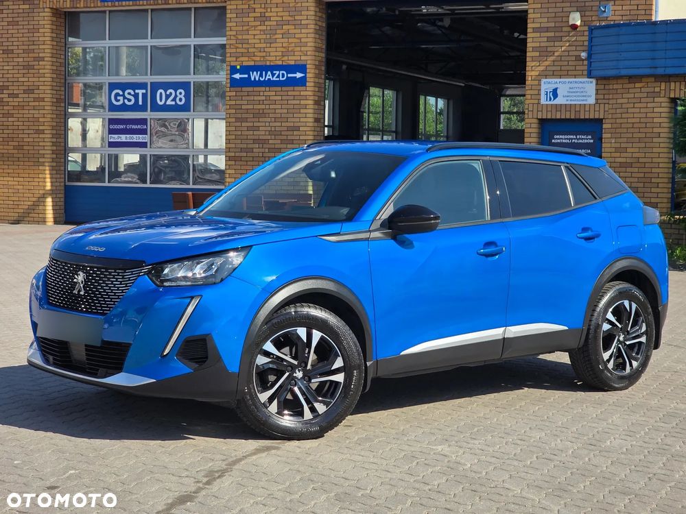 Peugeot 2008 1.2 PureTech Allure S&S EAT8 - 17