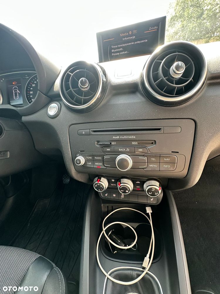 Audi A1 Sportback 2.0 TDI S line Sportpaket - 27