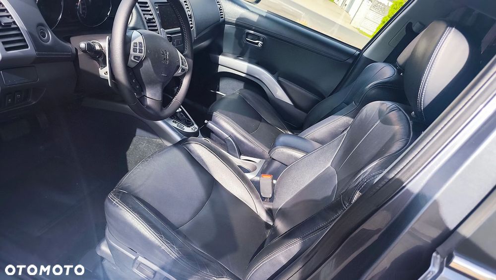 Peugeot 4007 2.2HDi Platinum Euro5 - 28