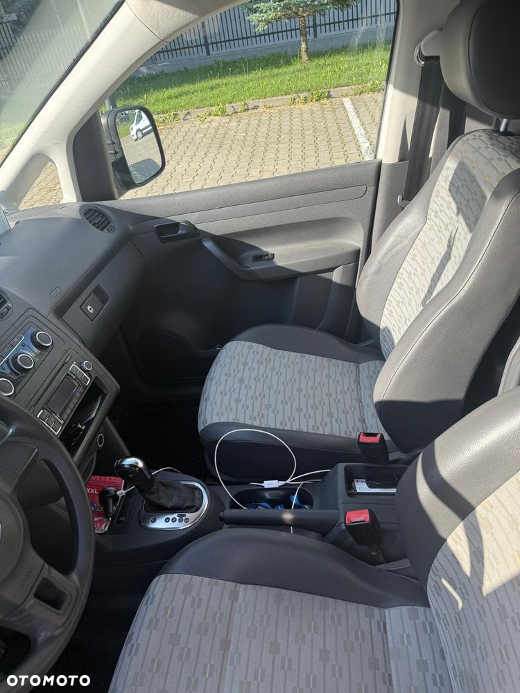 Volkswagen Caddy - 11