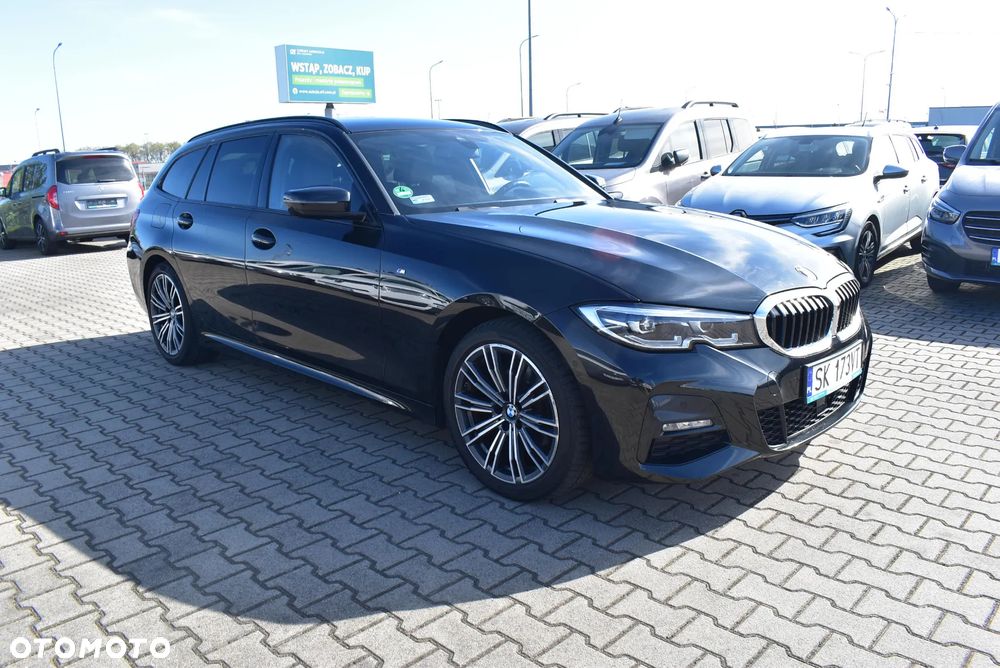 BMW Seria 3 320d xDrive MHEV M Sport sport - 4