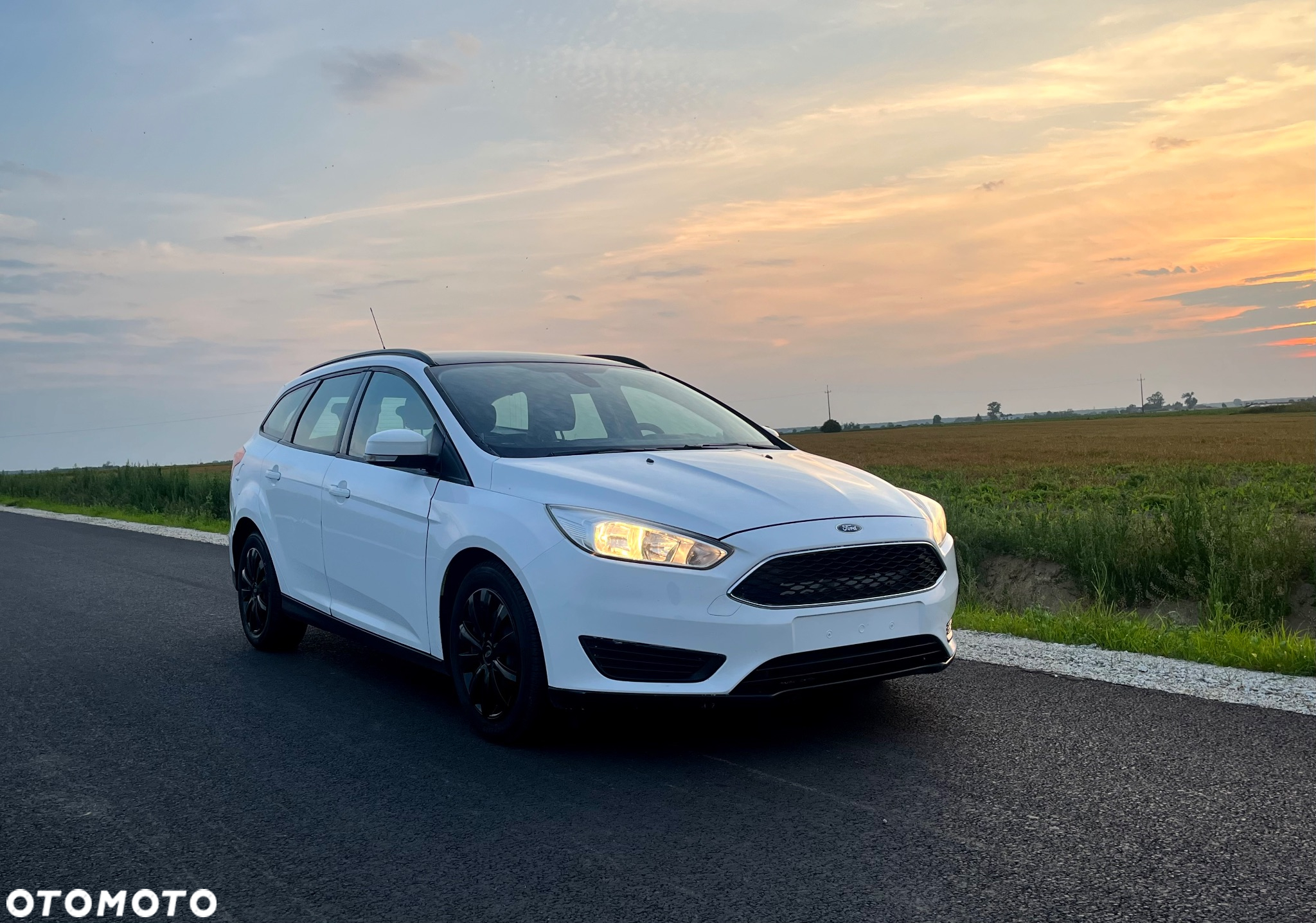 Ford Focus 1.6 TDCi DPF Start-Stopp-System SYNC Edition - 3