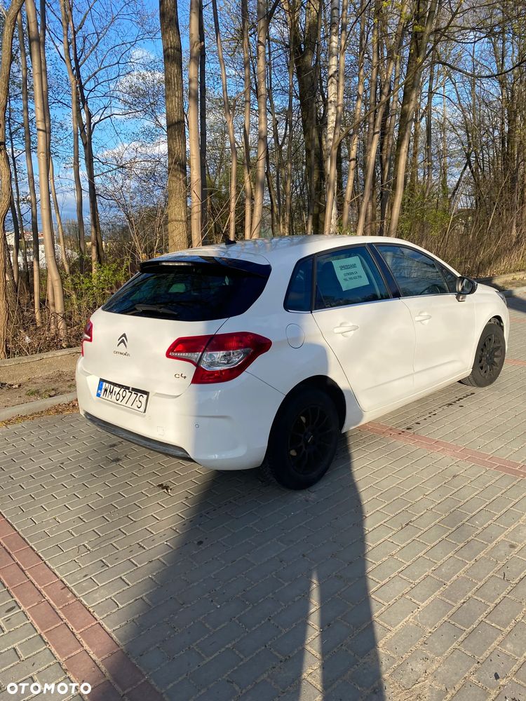 Citroën C4 HDi 90 Attraction - 2