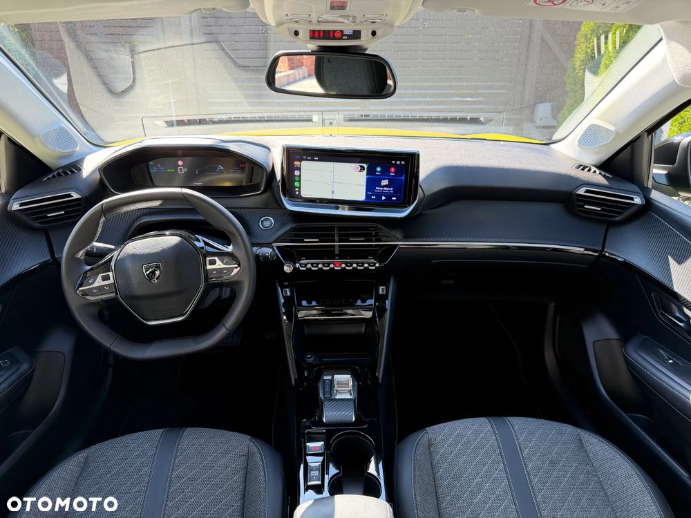 Peugeot 208 Allure - 11