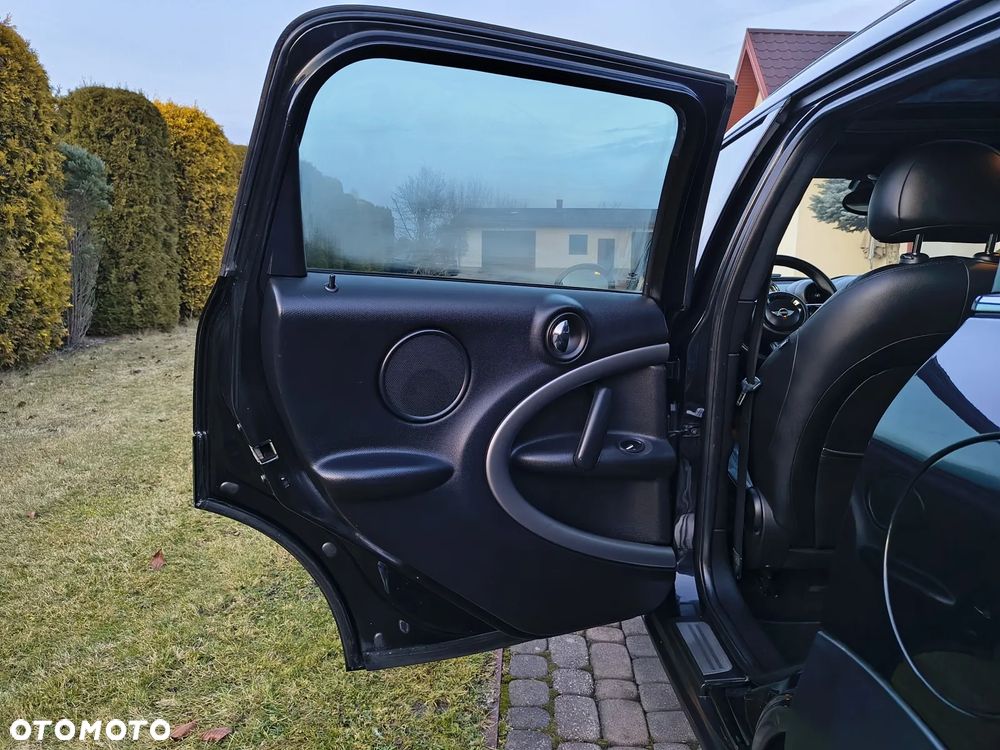 MINI Countryman Cooper D ALL4 - 14