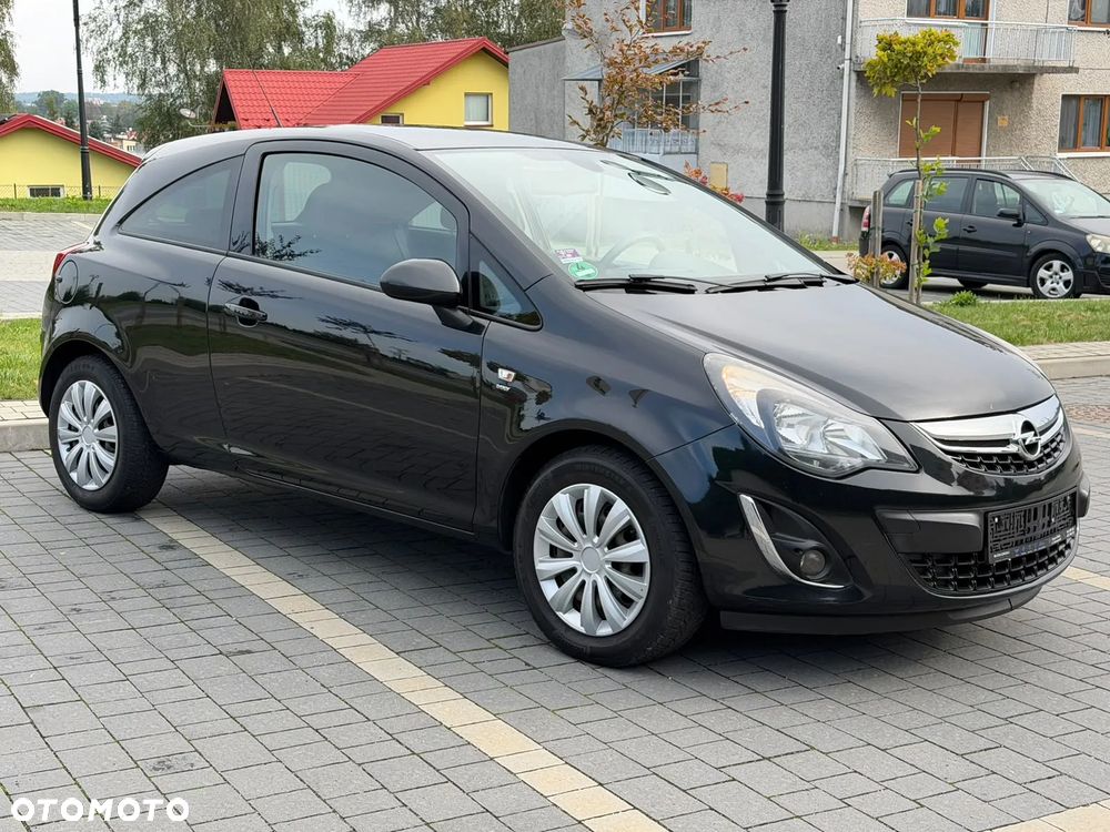 Opel Corsa 2013 photo 2
