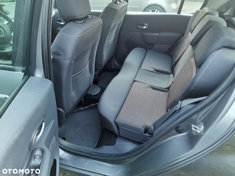 Renault Modus Grand 1.6 16V 110 Night and Day - 8