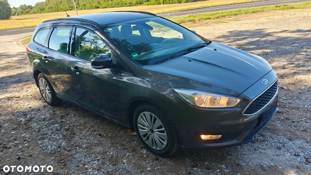 Ford Focus 1.5 TDCi SYNC Edition - 3