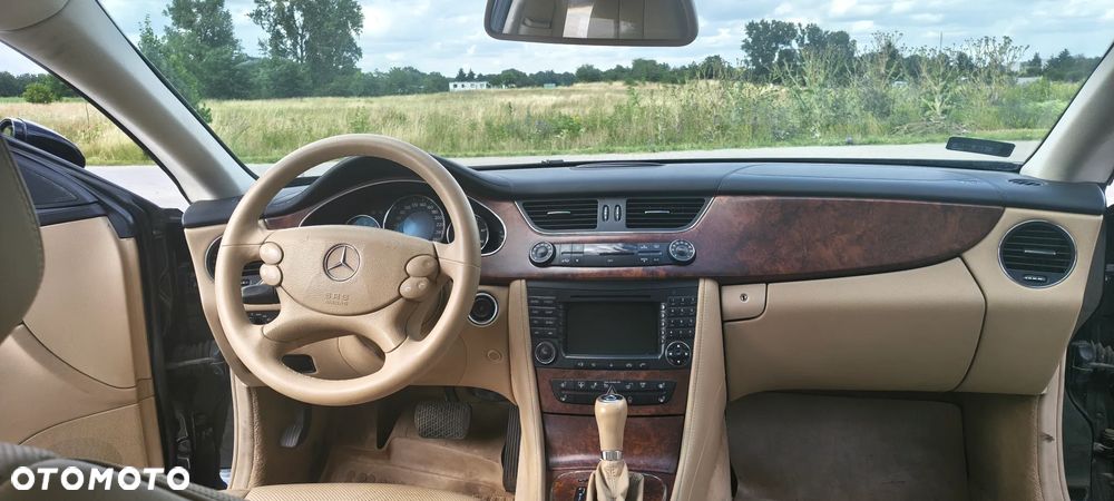 Mercedes-Benz CLS 320 CDI - 12