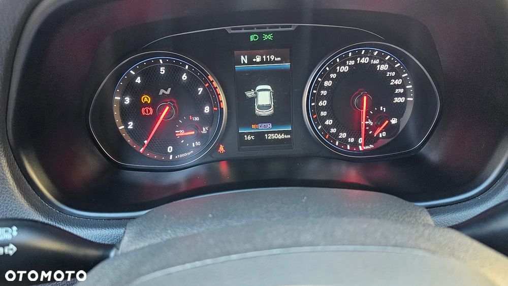 Hyundai i30 N 2.0 T-GDI - 16