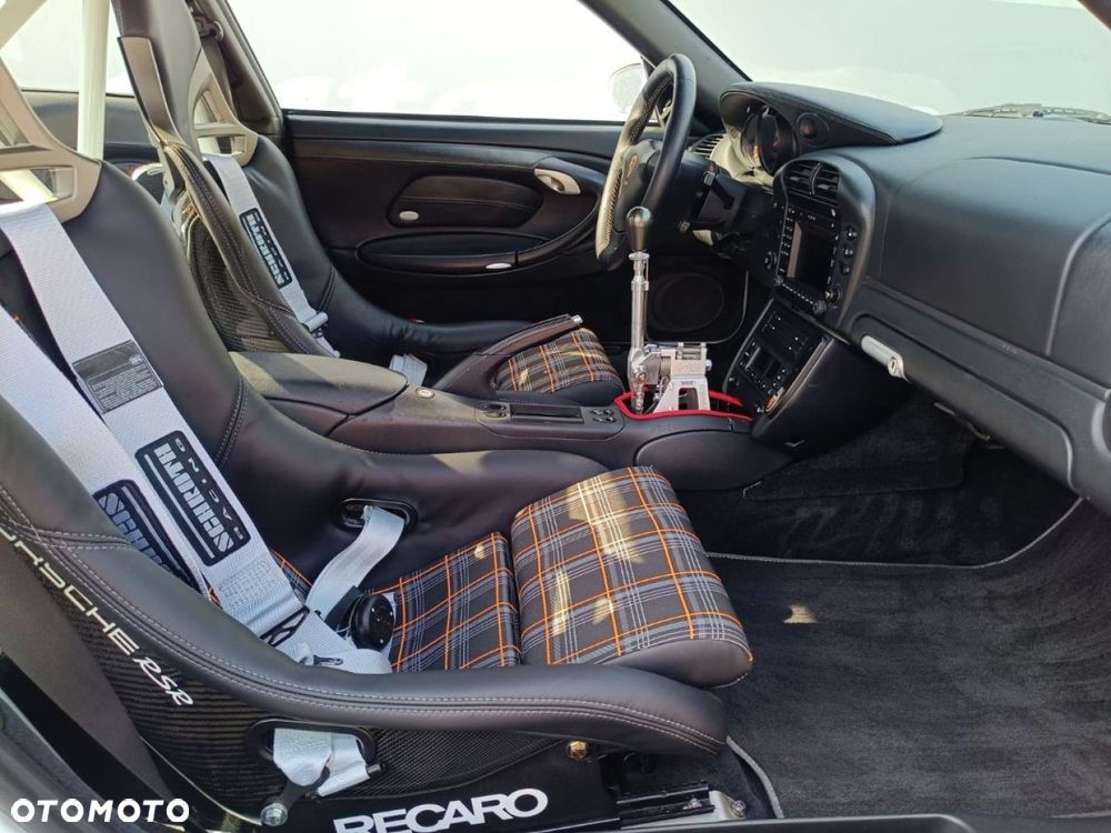 Porsche 911 - 23