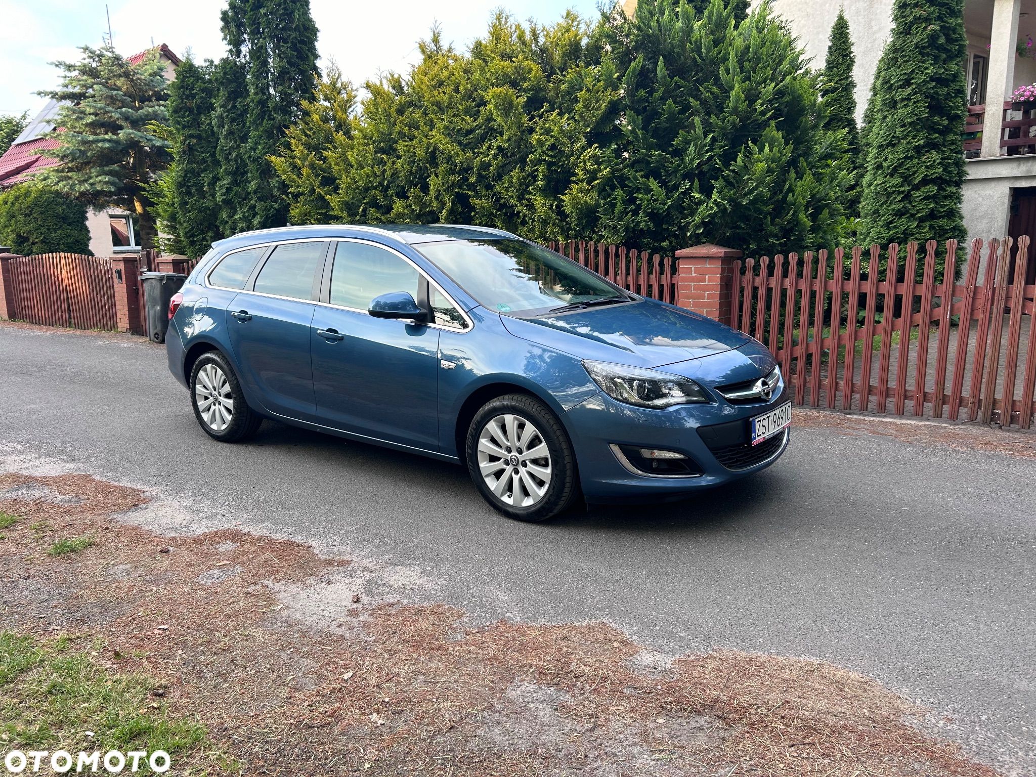 Opel Astra 2.0 CDTI DPF Sports Tourer Automatik Active - 1
