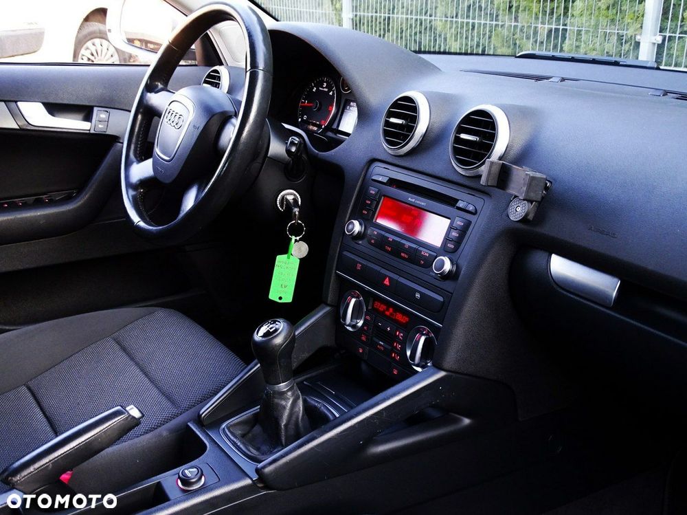 Audi A3 Sportback - 19