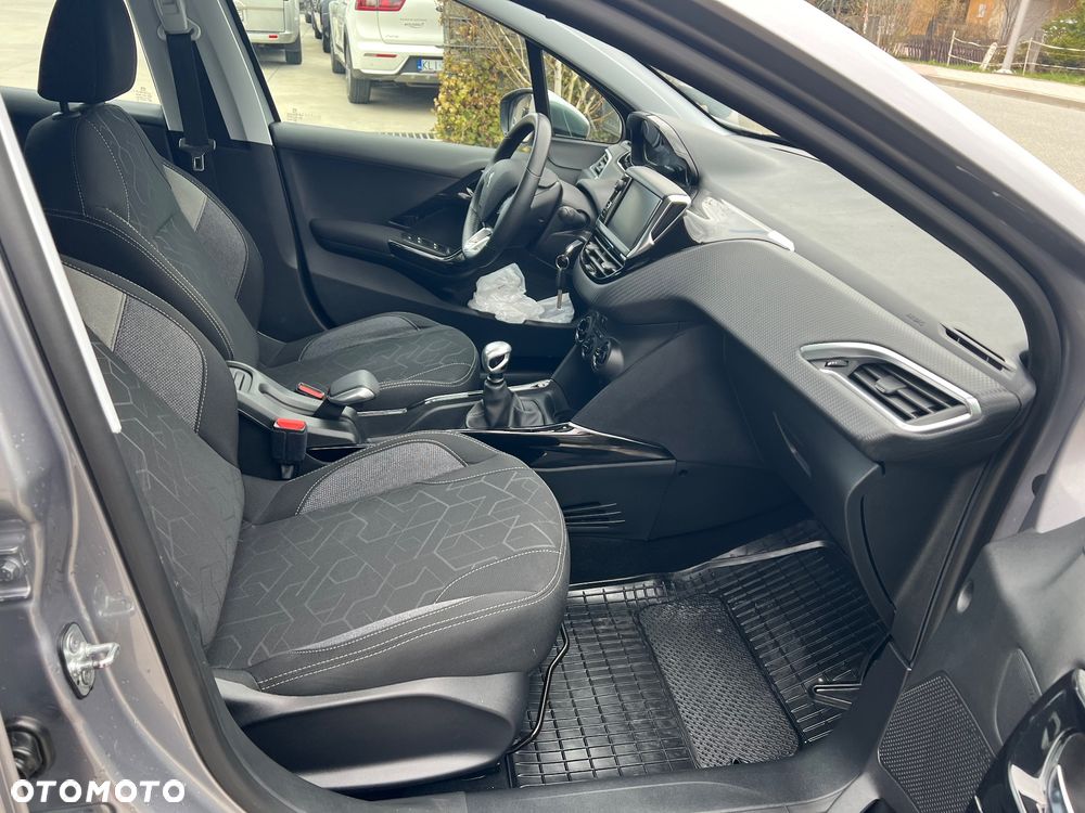 Peugeot 2008 PureTech 110 Stop&Start Crossway - 28