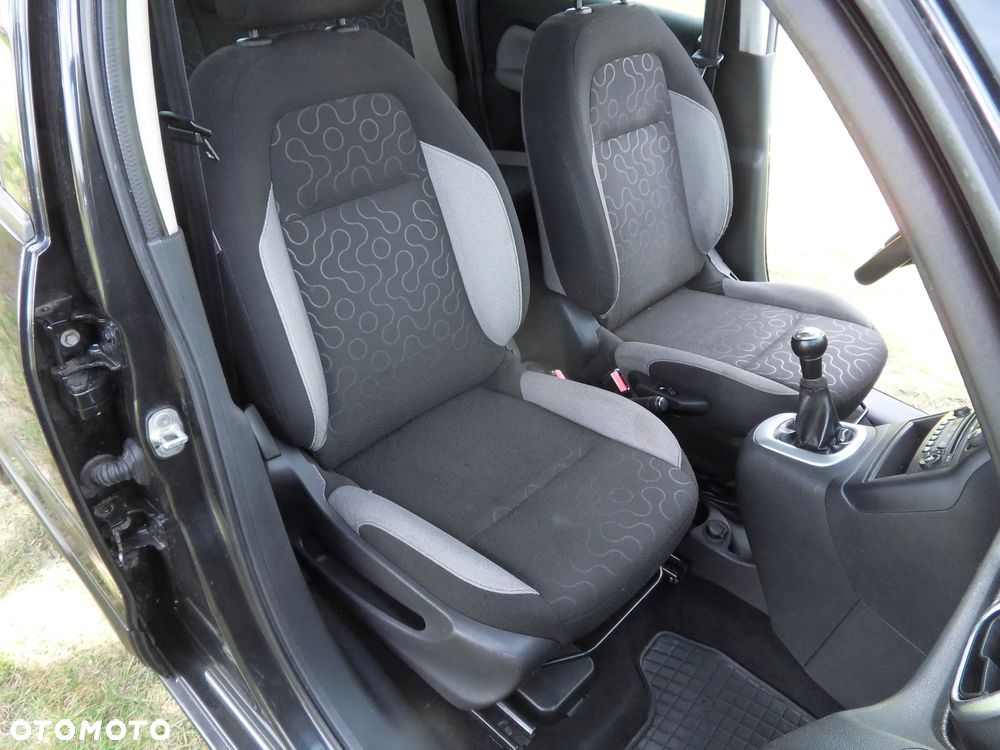 Citroën C3 Picasso 1.6 HDi Exclusive - 16