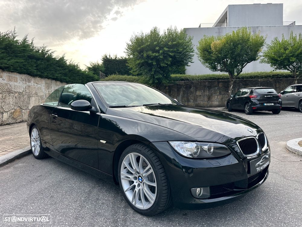 BMW 320 i Cabrio Auto - 34