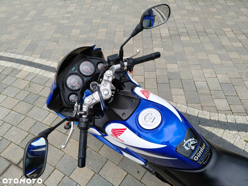 Honda CBR - 11