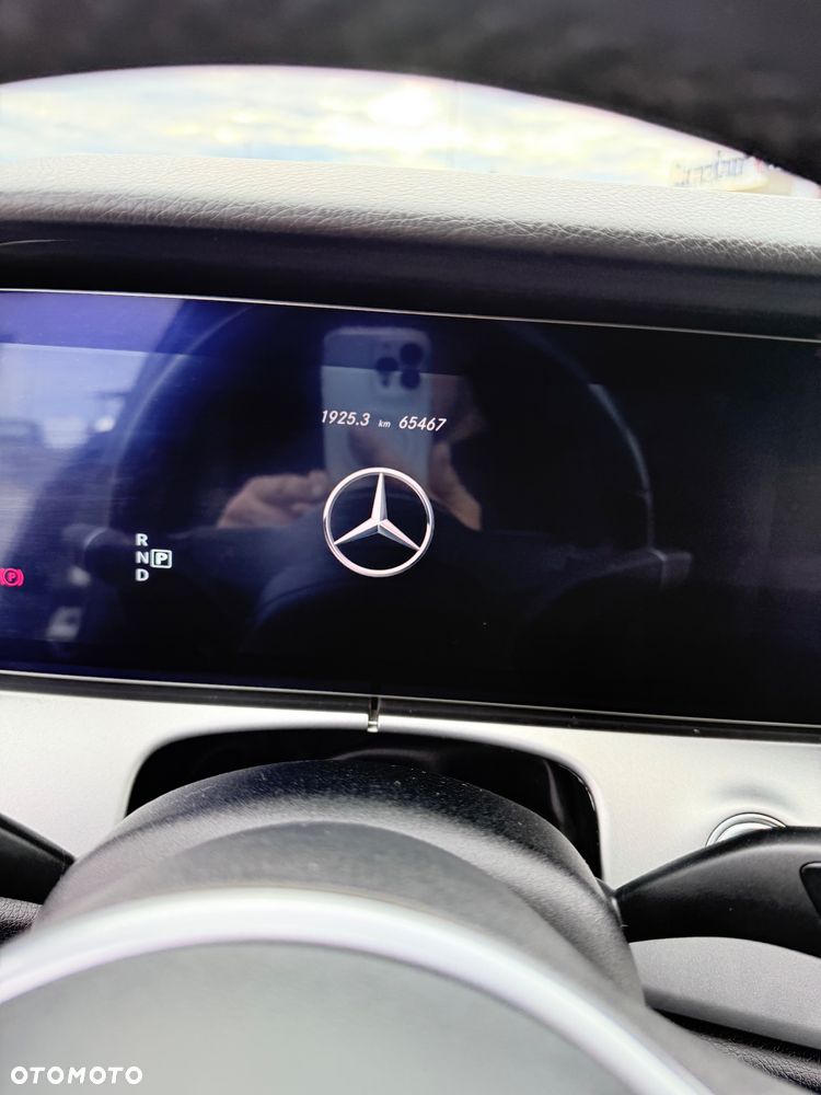 Mercedes-Benz Klasa E 220 d Avantgarde - 19