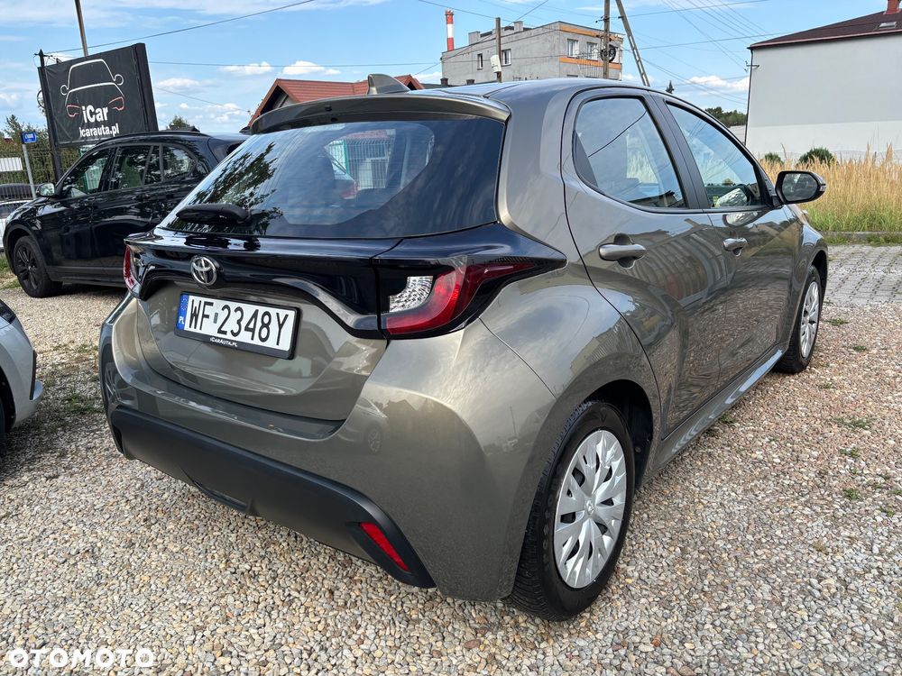 Toyota Yaris 1.5 Comfort - 16