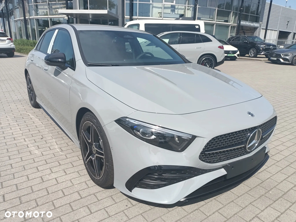Mercedes-Benz Klasa A 200 AMG Line 7G-DCT