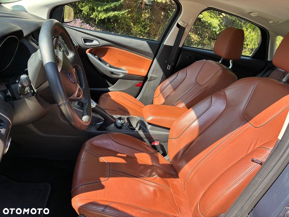 Ford Focus - 8